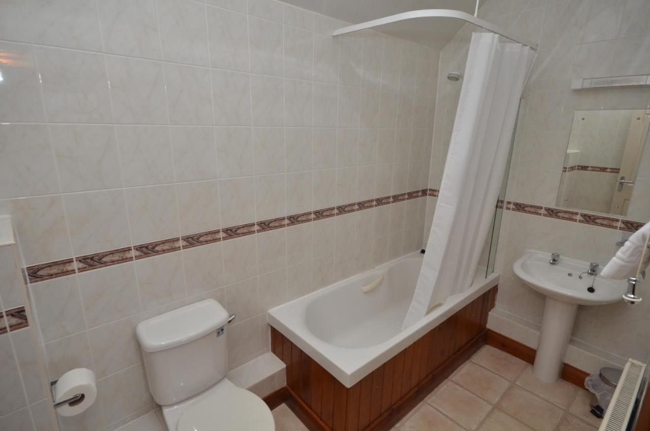 Plawsworth Hall Serviced Cottages And Apartments Дарем Екстер'єр фото