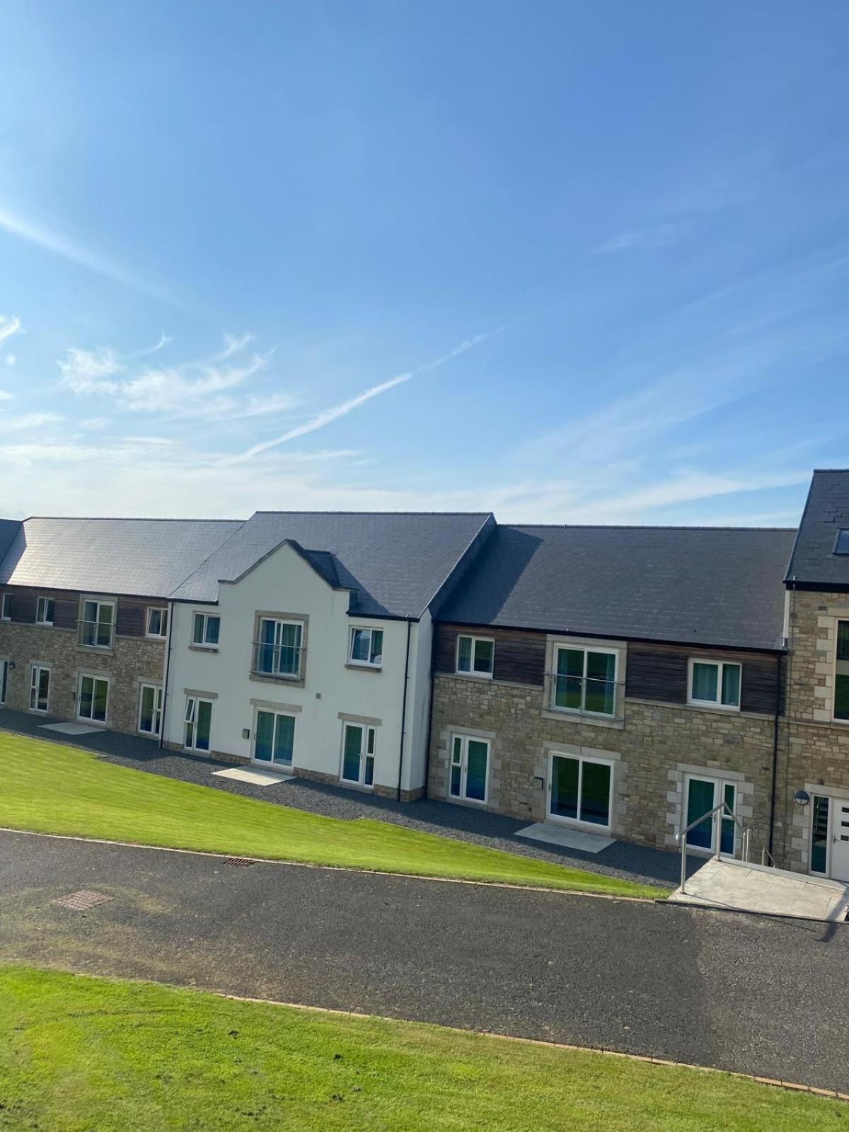 Plawsworth Hall Serviced Cottages And Apartments Дарем Екстер'єр фото