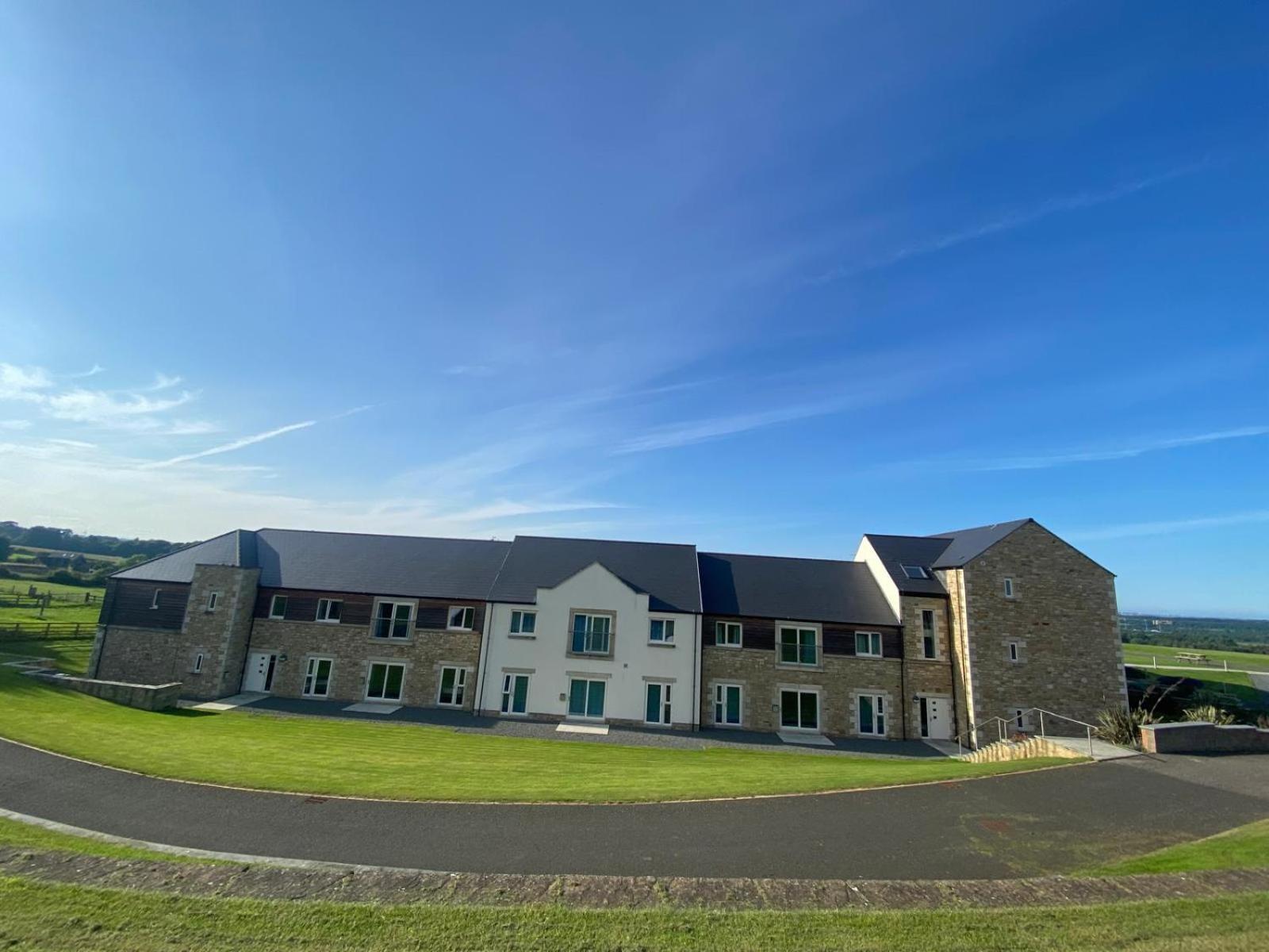 Plawsworth Hall Serviced Cottages And Apartments Дарем Екстер'єр фото
